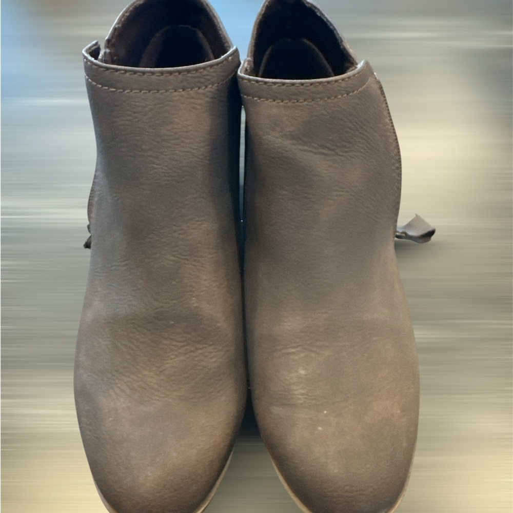 Arizona Jean Company Chocolate Ankle Booties